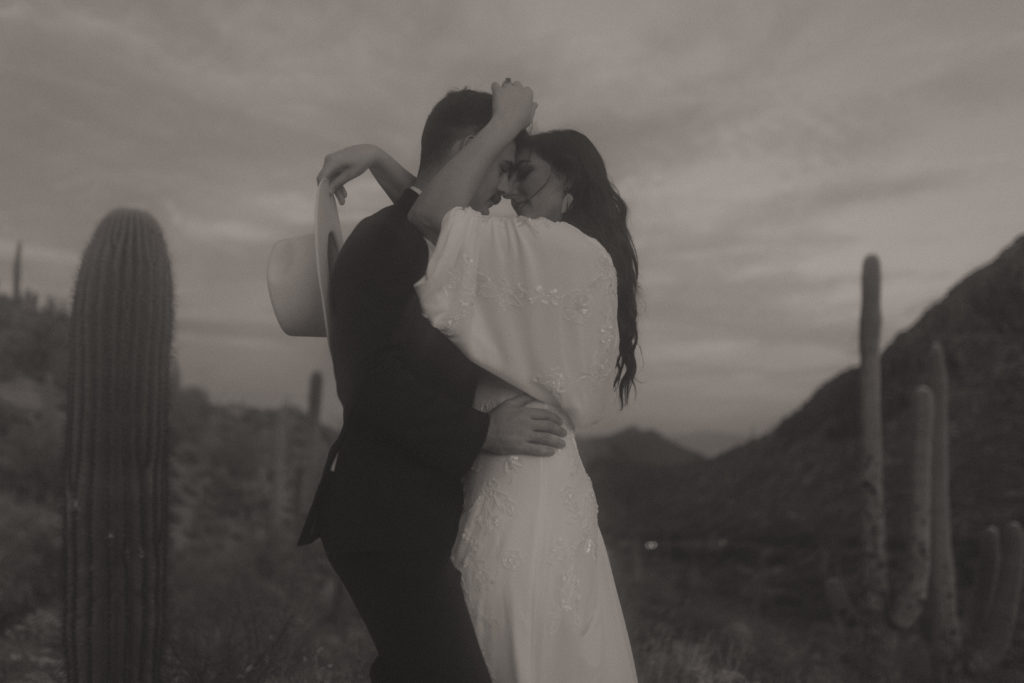 bohemian-saguaro-national-park-elopement-inspiration-arizona